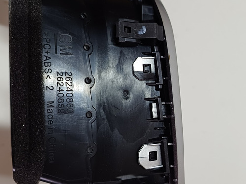 Moldura Com Difusor De Ar Onix Plus 2020