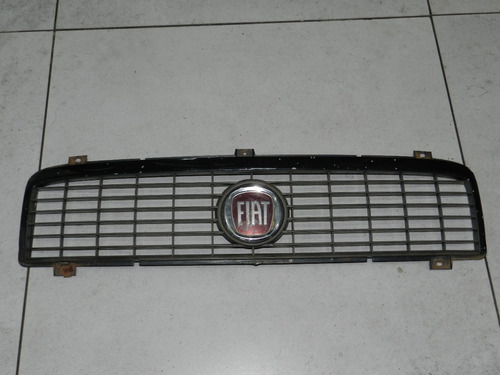 Grade Dianteira Fiat Palio Siena 2009 A 2012 Com Detalhe