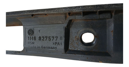Moldura Luz De Placa Tampa Tras. Vw Golf 1995 (ap) Cxa 404