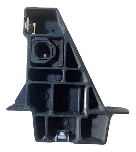 Suporte Esquerdo Radiador Jeep Cherokee 2018