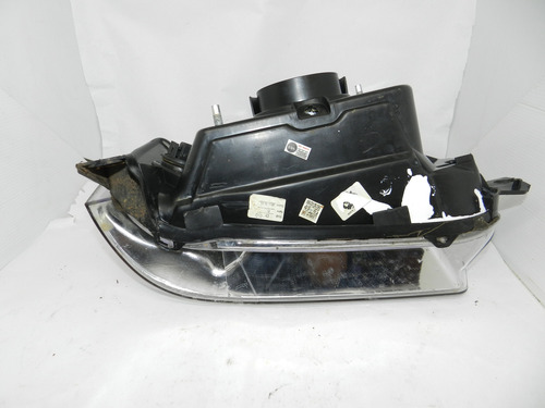 Farol Lado Esquerdo Fiat Fiorino 2004 A 2009 Com Detalhe