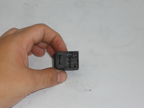 Botão Vidro Elétrico Passageiro Vw Golf Passat Bora 3b095985