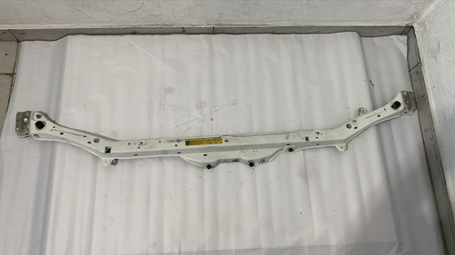 Travessa Painel Frontal Superior Corolla Xei 98/02 Detalhe