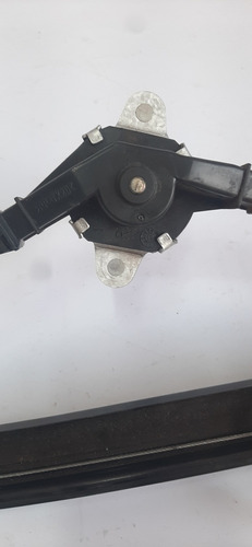 Máquina Vidro Traseira Direita Fiesta 2004/2014 21872*