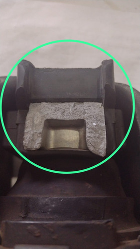 Coxim Motor Hidraulico Nissan Sentra 2.0 2007/2013