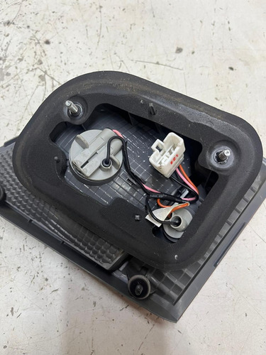 Lanterna Direita Tampa Porta Malas Kia Sorento 2010 2011