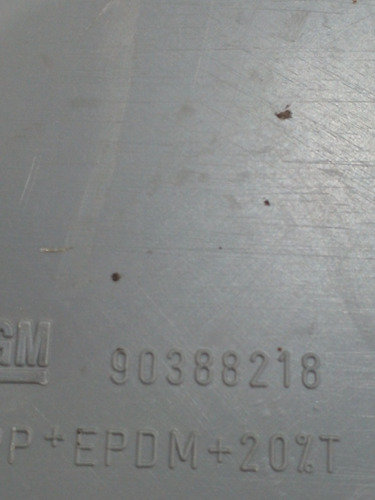 Tampa Lateral Tras.direi Gm Corsa 94/02 90388218 (vj)