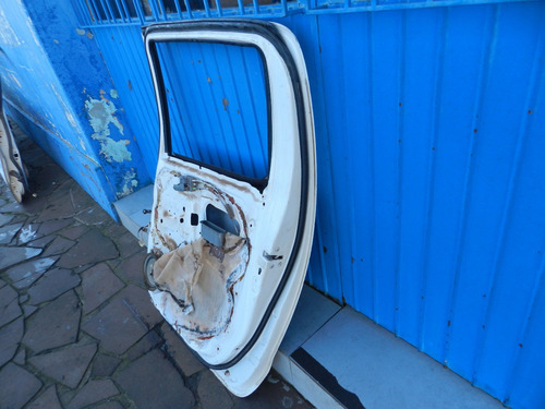 Porta Traseira Direita Toyota Hilux 2005 A 2015 Recuperada