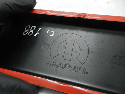 Moldura Porta Dianteira Direita Jeep Renegade 15/19 50927641