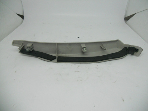 Acabamento Coluna Traseira Esquerda Peugeot 206 Cc 2006