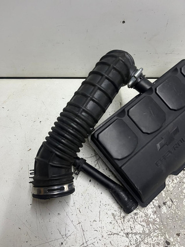 Caixa Ressoador Saída Filtro Ar Cobalt 2012 A 2016 Detalhe