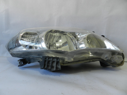 Farol Direito Toyota Corolla 2012 A 2014 8111002740