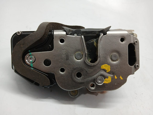 Fechadura Da Porta Dianteira Esquerda Gm Cruze 2012 A 2016