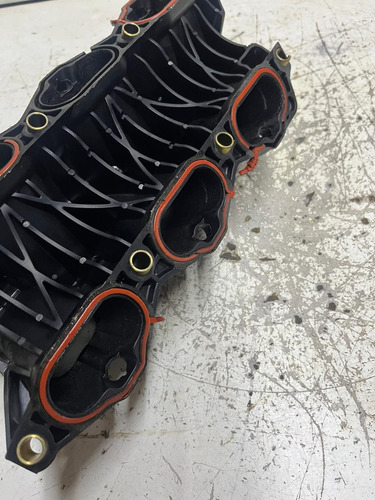 Suporte Coletor Admissão Hyundai Santa Fé 3.3 V6 16 - 8517 K