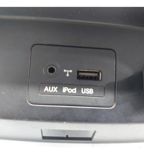 Entrada Usb / Auxiliar C/ Moldura Sorento Ano 2010 A 2015