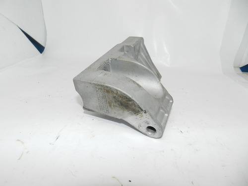 Suporte Alternador Astra Vectra Zafira 2.0 8v 99/12 93343869