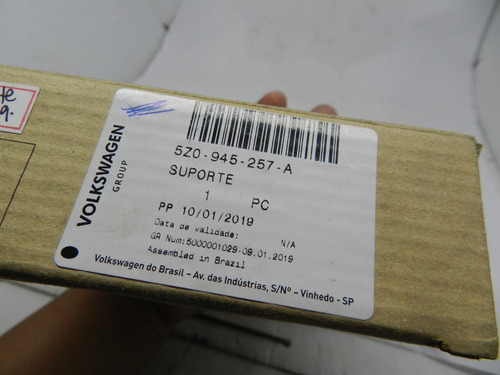 Soquete Lâmpada Lanterna Esquerda Vw Fox 15/18 5z0945257a