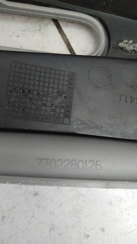 Console Central Renault Scenic 97/11 7702280126