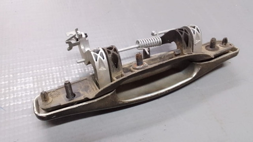 Maçaneta Traseira Esquerda Renault Duster    24046
