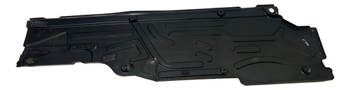 Protetor Inf Carroceria Assoalho Direito C180k W203 Detalhe
