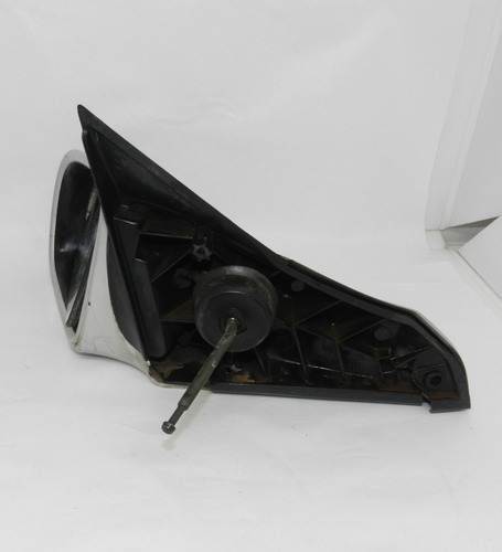 Retrovisor Manual Lado Esquerdo Gm Corsa 1997 A 2008 Detalhe