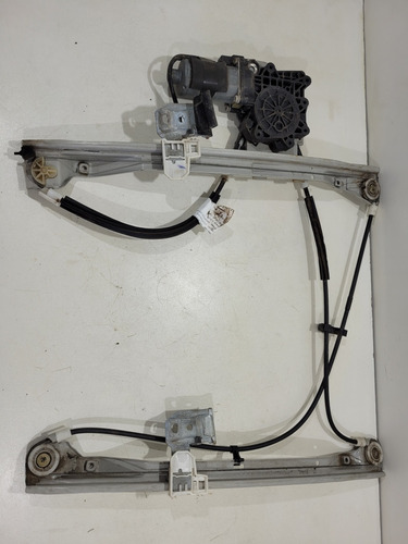 Maquina Vidro Eletrico Dianteiro Esquerdo Vw Santana 03 (r)