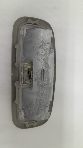 Luz Teto Ford Fiesta 2000 A 2010 08888000