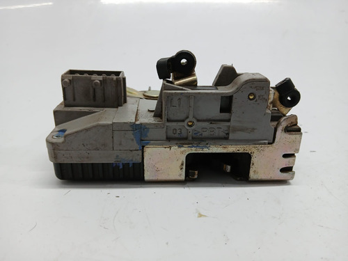 Fechadura Porta Dianteira Esquerda Peugeot 206 1999 2000 03