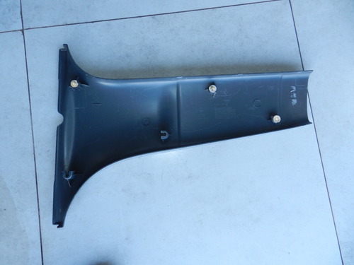 Moldura Coluna Central Lado Direito Vw Gol G5 G6 G7 08/14