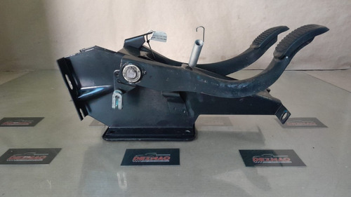 Pedal Freio E Embreagem Iveco Daily 3510 4912 1997/2007