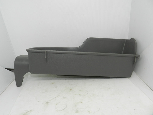 Porta Objetos Soleira Direita Gm Zafira 2003 A 2006 93329342