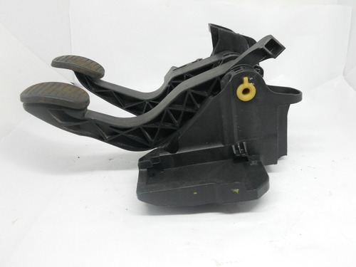 Pedal Freio E Embreagem Fiat Uno 2012 2583261013 2583261002