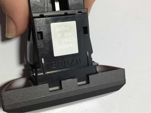 Botão Interruptor Pisca Alerta Gm S10 13/20 94728741 22237*