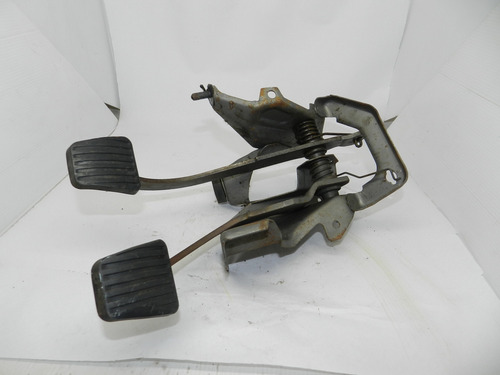 Pedal Acelerador Embreagem Gm Celta Corsa 1.0 1.4 05/10