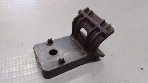 Suporte Superior Radiador Chevrolet Onix - Spin   23819