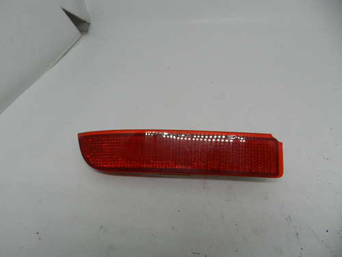 Refletor Olho Gato Traseiro Direito Rav4 07/08 Com Detalhe