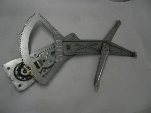 Maquina Vidro Manual Dianteiro Direito Corsa 96/02 4 Portas 
