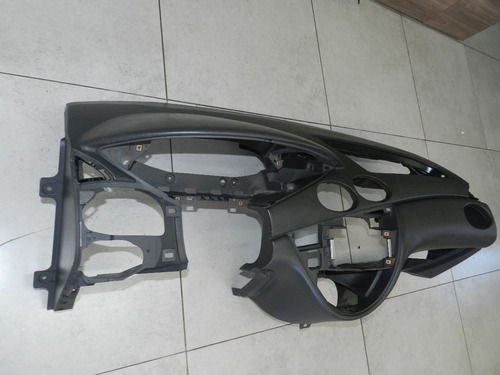 Capa Painel Tabelier Ford Focus 2001 A 2008 98ab18a636ae