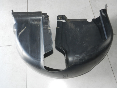 Para-barro Traseiro Direito Vw Golf Bora 98/06 C/ Detalhe 