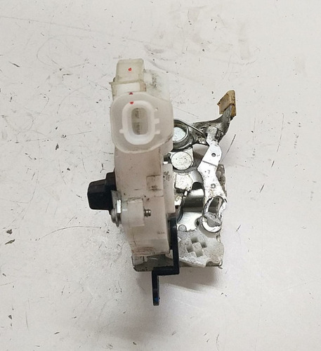 Fechadura Elétrica Traseira Esquerda Toyota Etios 15/18