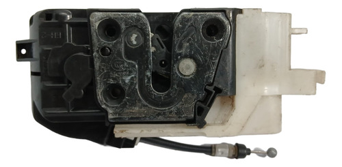 Fechadura Da Porta Dianteira Direita Hyundai I30 2009 A 2012