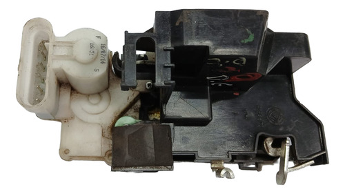 Fechadura Porta Dianteira Esquerda Fiat Doblo 2002 A 2021