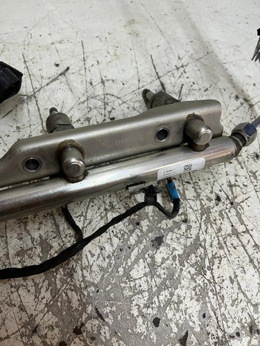 Flauta Bicos Sensor Ford Focus Motor 2.0 16v 2013 A 2017