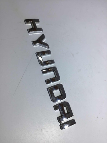 Emblema Tampa Tras Santa Fé 2010 Hyundai.    21745*