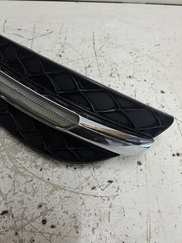 Milha Led Esquerdo Mercedes Benz C180 C200 2013 2014