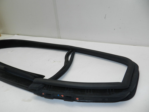 Borracha Canaleta Vidro Traseiro Direito Fiat Cronos 18/24