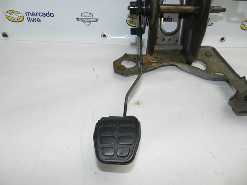 Pedaleira Embreagem Acelerador Parati G3 Com Detalhe