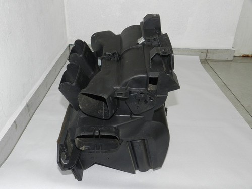 Carcaça Caixa Ventilação Ford Escort Europeu 1.8 93/96 A/c