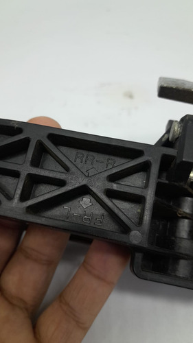 Maçaneta Externa Dianteira Esquerda Nissan Sentra 2009