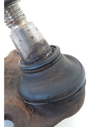 Pivo Suspencao Dianteira Direiro Vw Polo Cod:31.30.0197 Orig